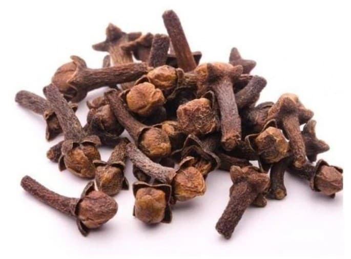 Clavo Entero - Granel